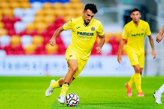 包含集结日体能课后，比利亚雷亚尔完成体检备战欧超杯，悬念犹存，数据趋势出现新变化的词条